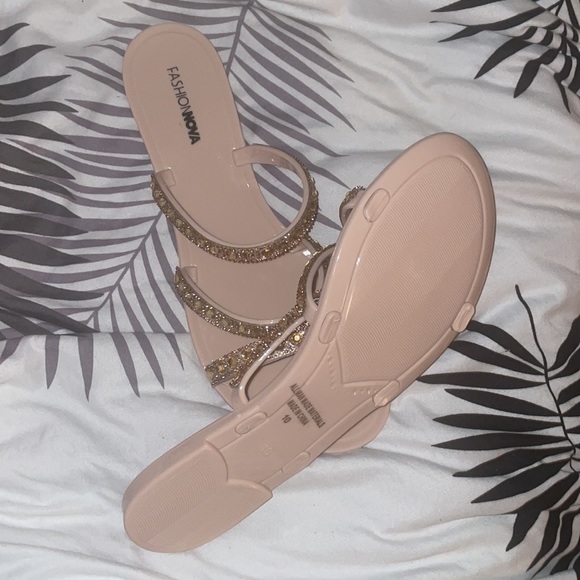 ✨ Blush Jewelled Sandals - Never Worn✨ - Picture 3 of 3